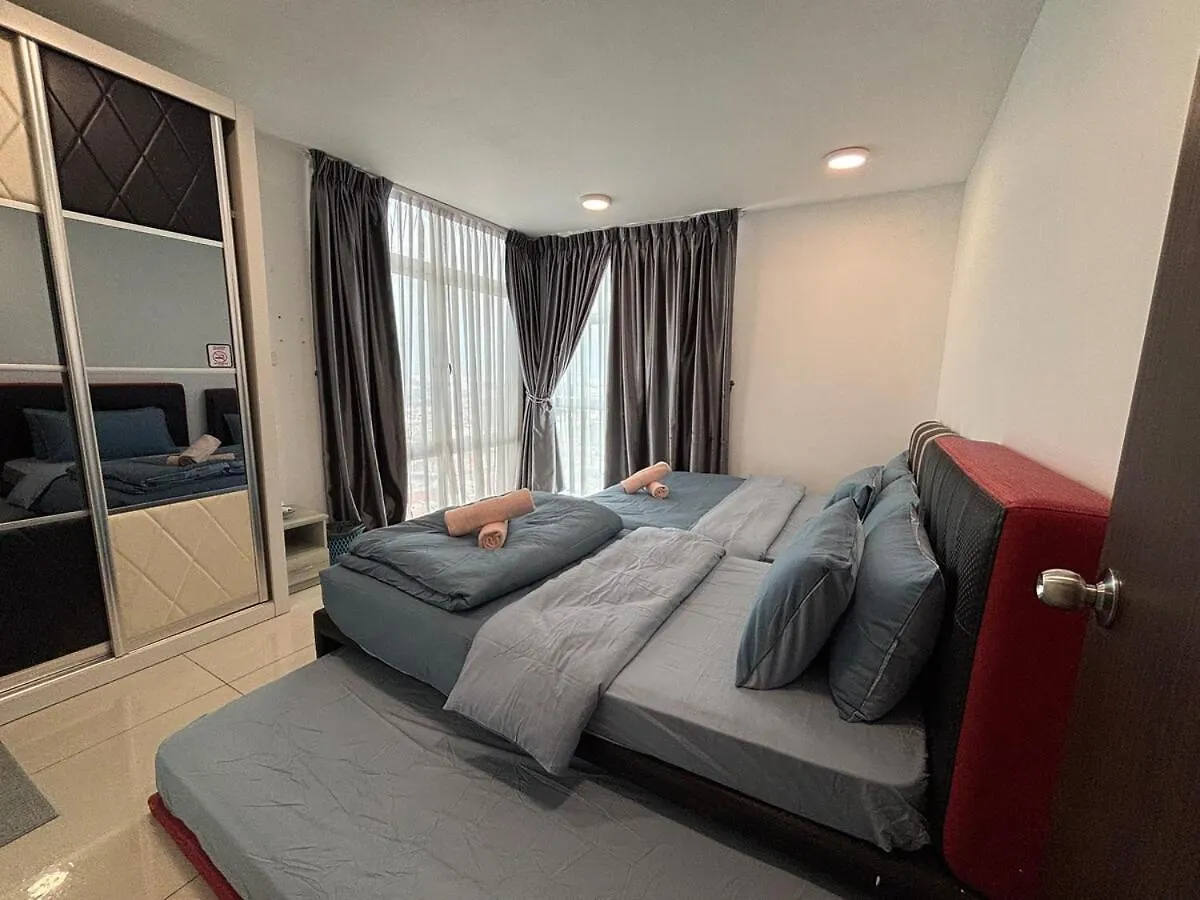 Jb 1Min Walk To Ksl Mall 5-7Pax Bathtub Smarttv Johor Bahru