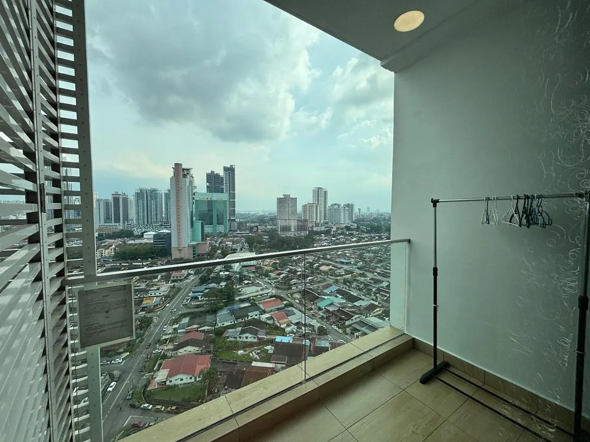 Jb 1Min Walk To Ksl Mall 5-7Pax Bathtub Smarttv Johor Bahru